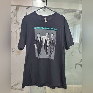 The Jonas Brothers Tour T-Shirt Size 2XL